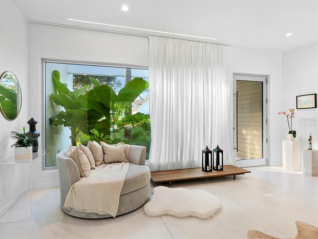 Interior, Recessed Lighting