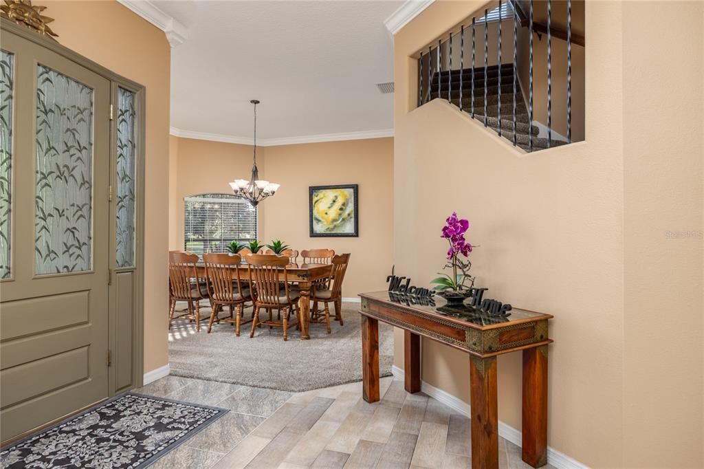 Chandelier, Dining room, Interior