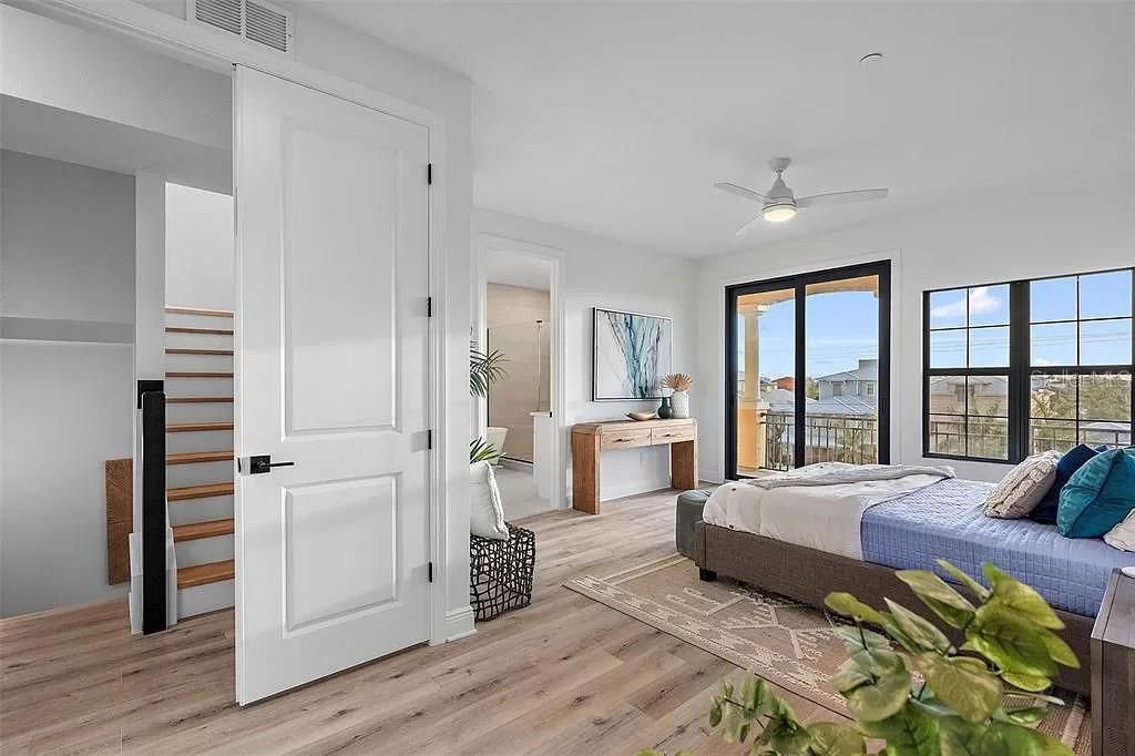 Bathroom, Bedroom, Interior, Water, Wood Texture Flooring