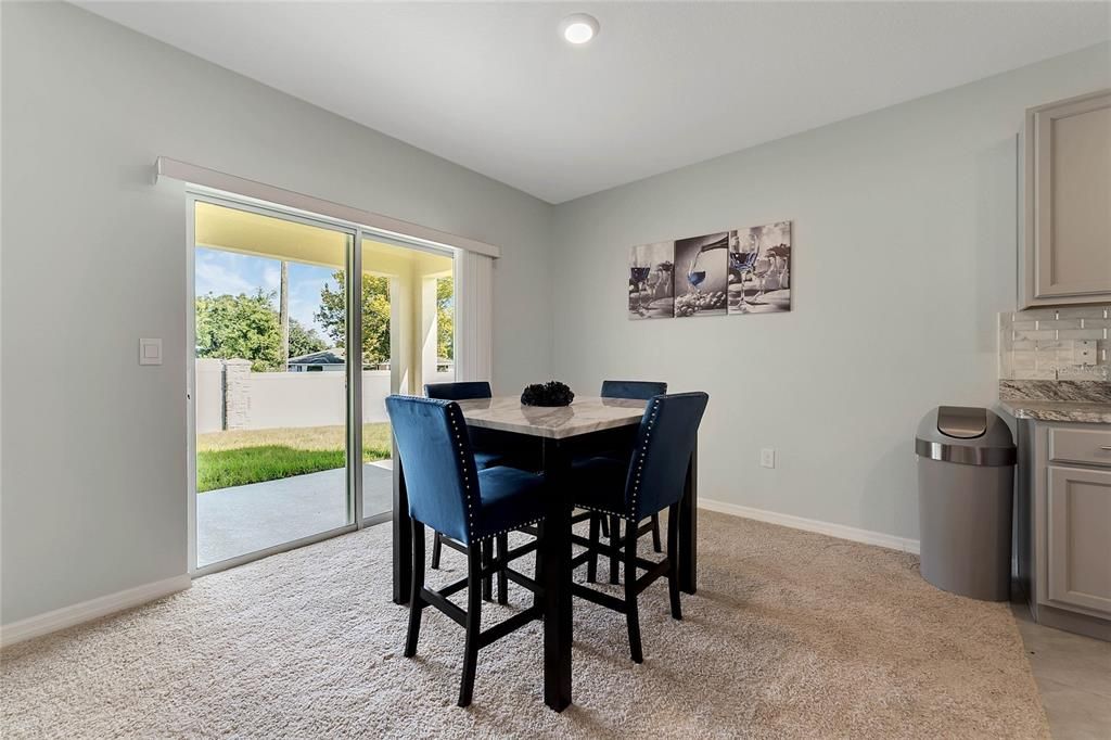Dining room, Interior, Recessed Lighting