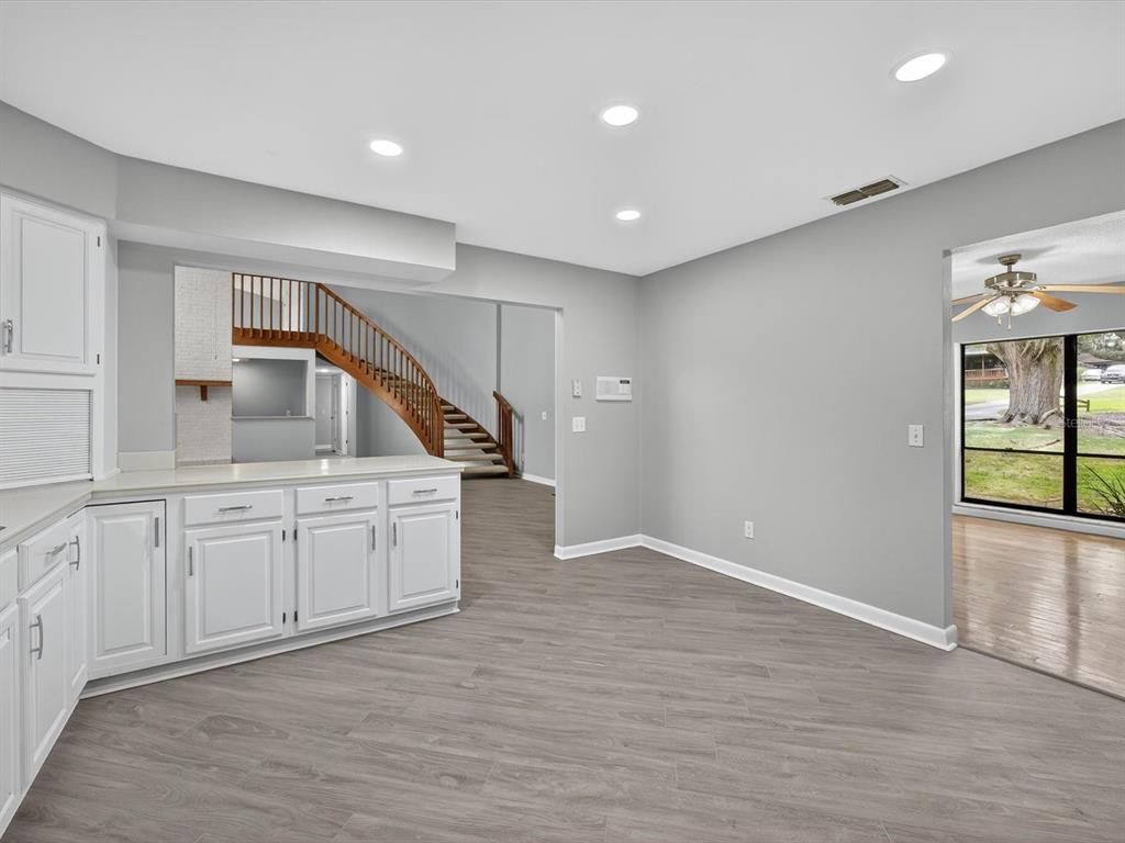Interior, Recessed Lighting, Wood Texture Flooring