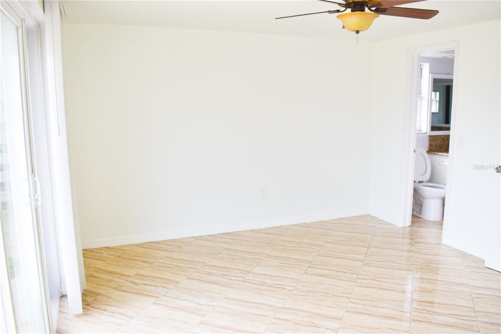Bathroom, Empty room, Interior