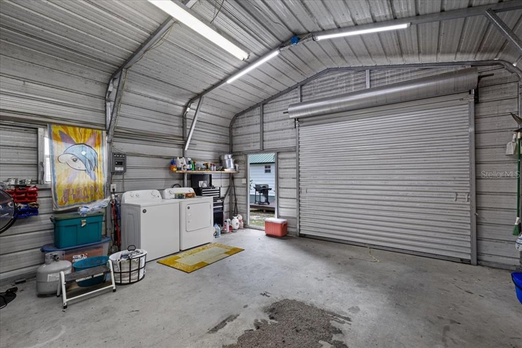 Garage, Interior, Washer