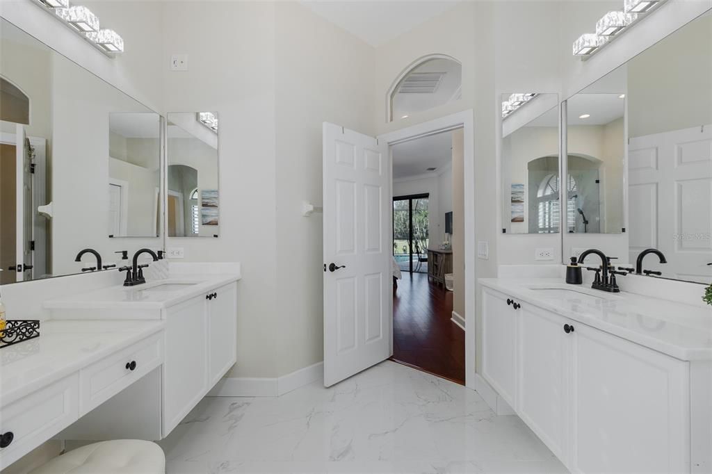 Bathroom, Dual Sink Vanities, Interior, Marble, Recessed Lighting