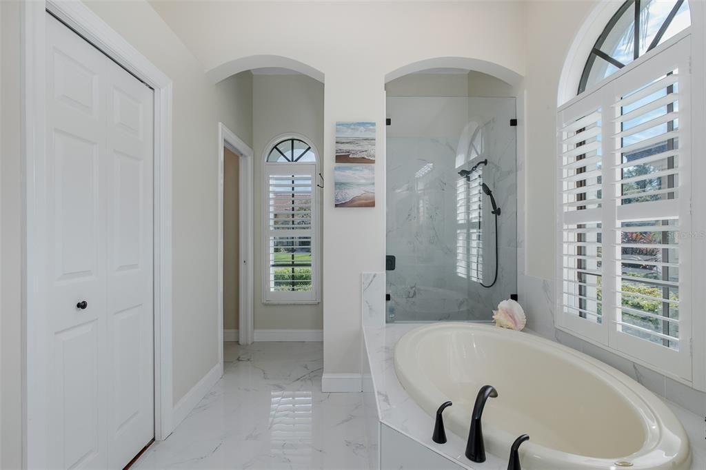 Bathroom, Interior, Marble, Marble Walls