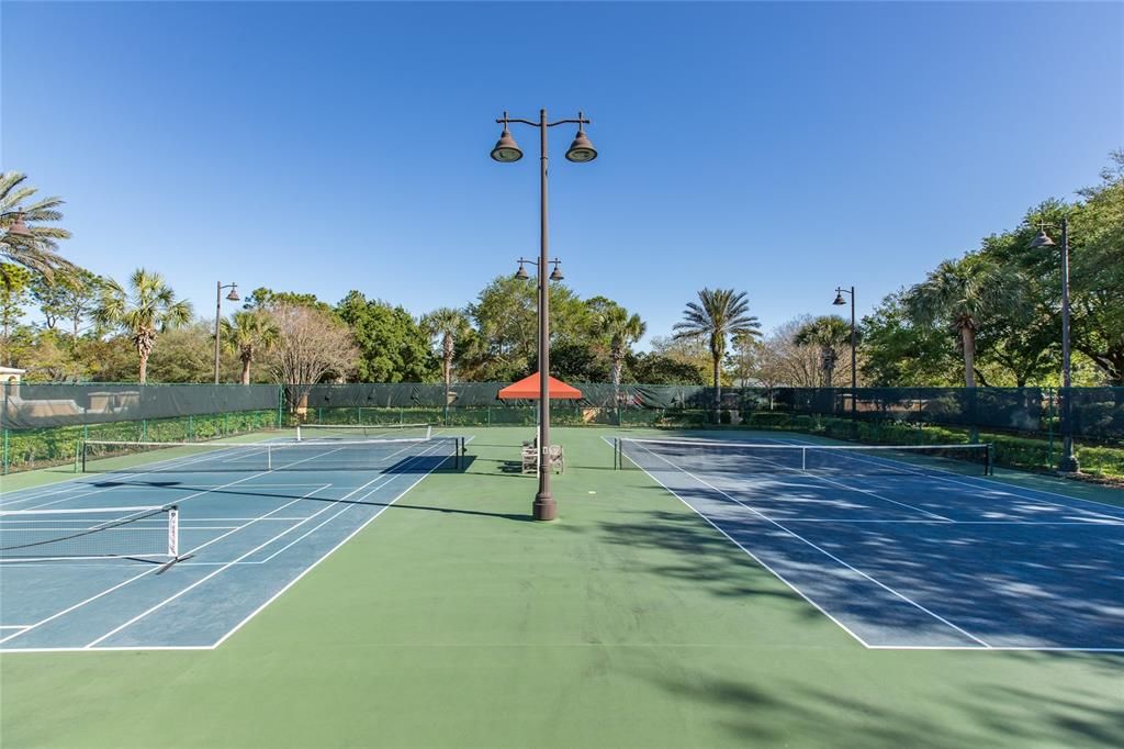 Exterior, Tennis Courts