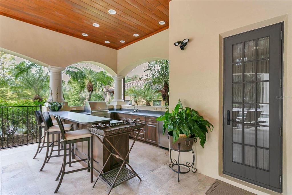 Exterior, Outdoor Kitchen