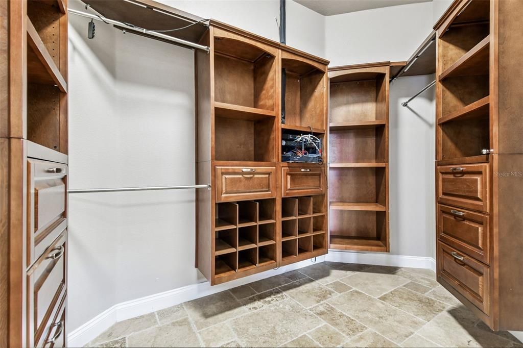 Interior, Walk-in Closets