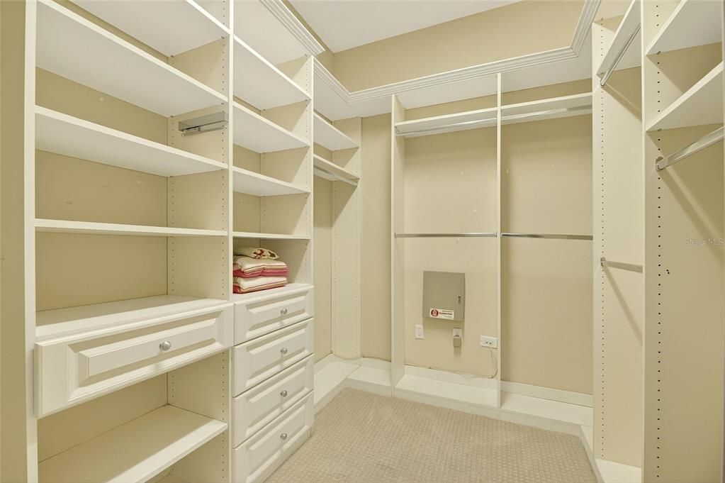 Interior, Walk-in Closets
