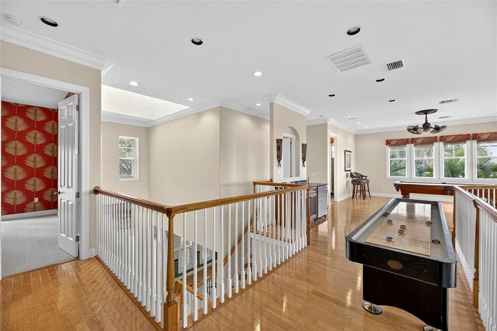 Billiard Table, Game Room, Interior, Recessed Lighting, Wood Texture Flooring