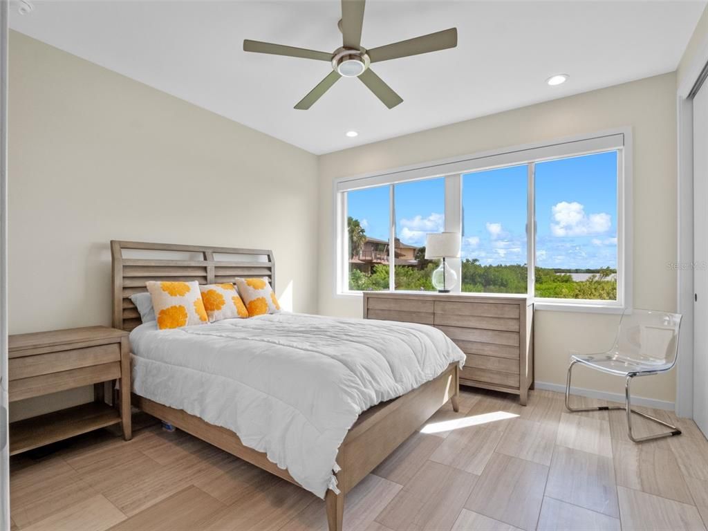 Bedroom, Interior, Recessed Lighting, Water, Wood Texture Flooring