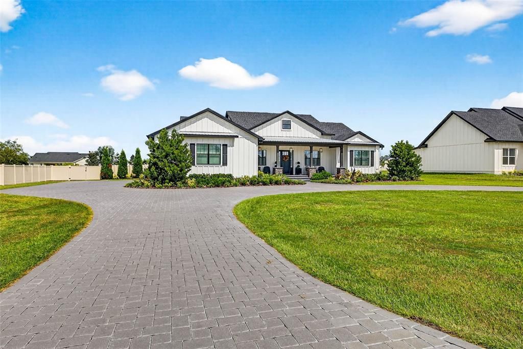 Backyard, Exterior, Facade, Farmhouse