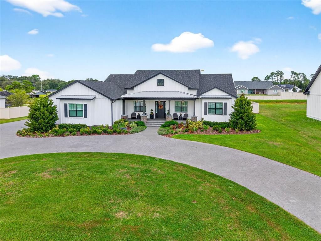 Backyard, Exterior, Facade, Farmhouse