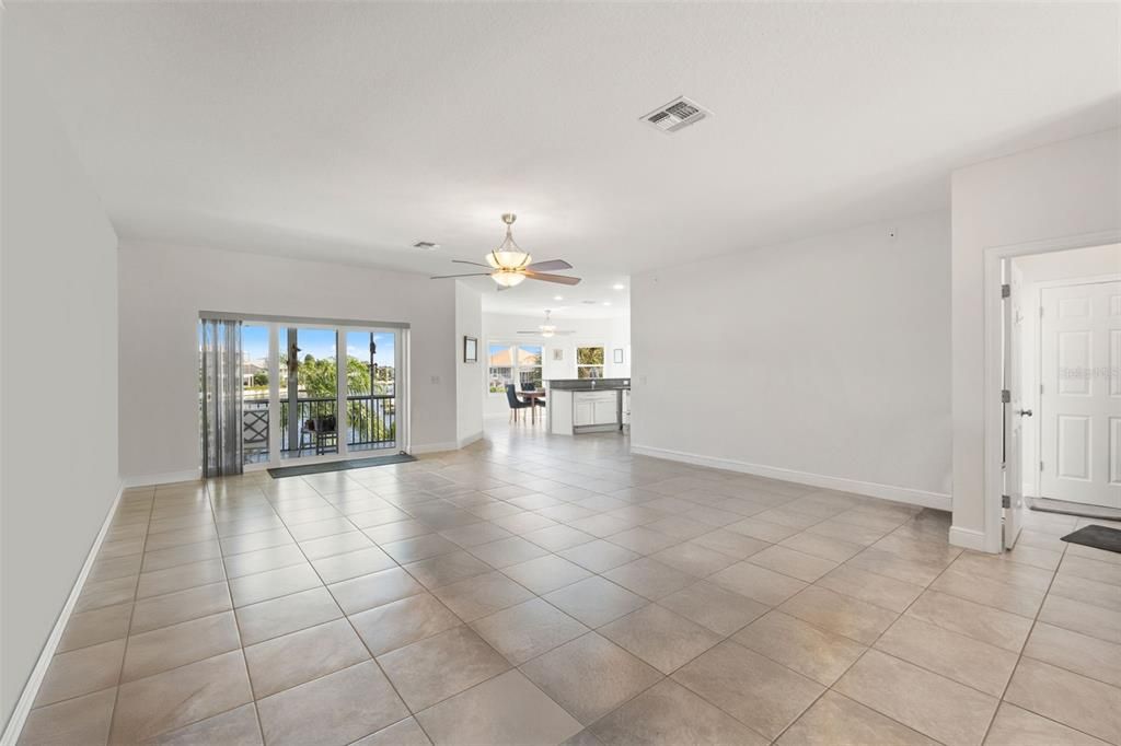Empty room, Interior, Kitchen, Recessed Lighting