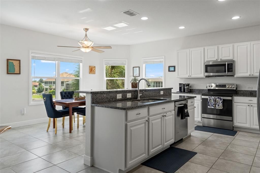 Dining room, Interior, Kitchen, Recessed Lighting, Stainless Steel Appliances