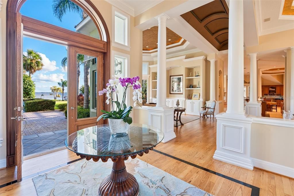Dining room, Interior, Recessed Lighting, Water, Wood Texture Flooring