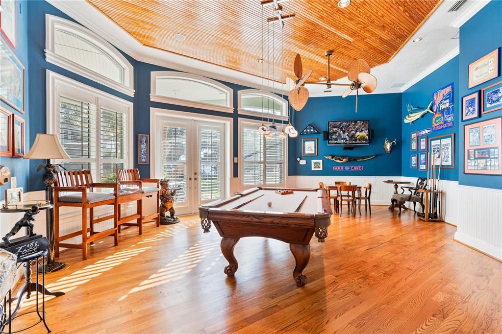 Billiard Table, Game Room, Interior, Pendant Lights, Recessed Lighting, Wood Texture Flooring