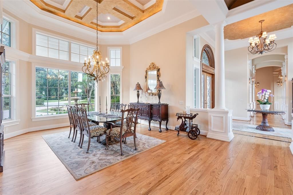 Chandelier, Dining room, Interior, Recessed Lighting, Wood Texture Flooring