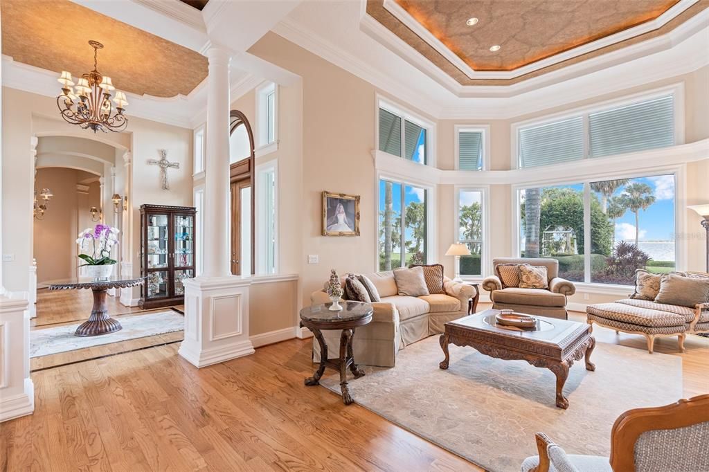 Chandelier, Interior, Living room, Recessed Lighting, Wood Texture Flooring