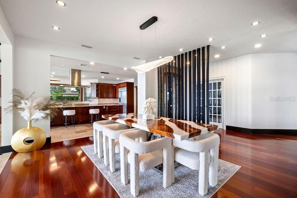 Dining room, Interior, Kitchen, Pendant Lights, Recessed Lighting, Wood Texture Flooring
