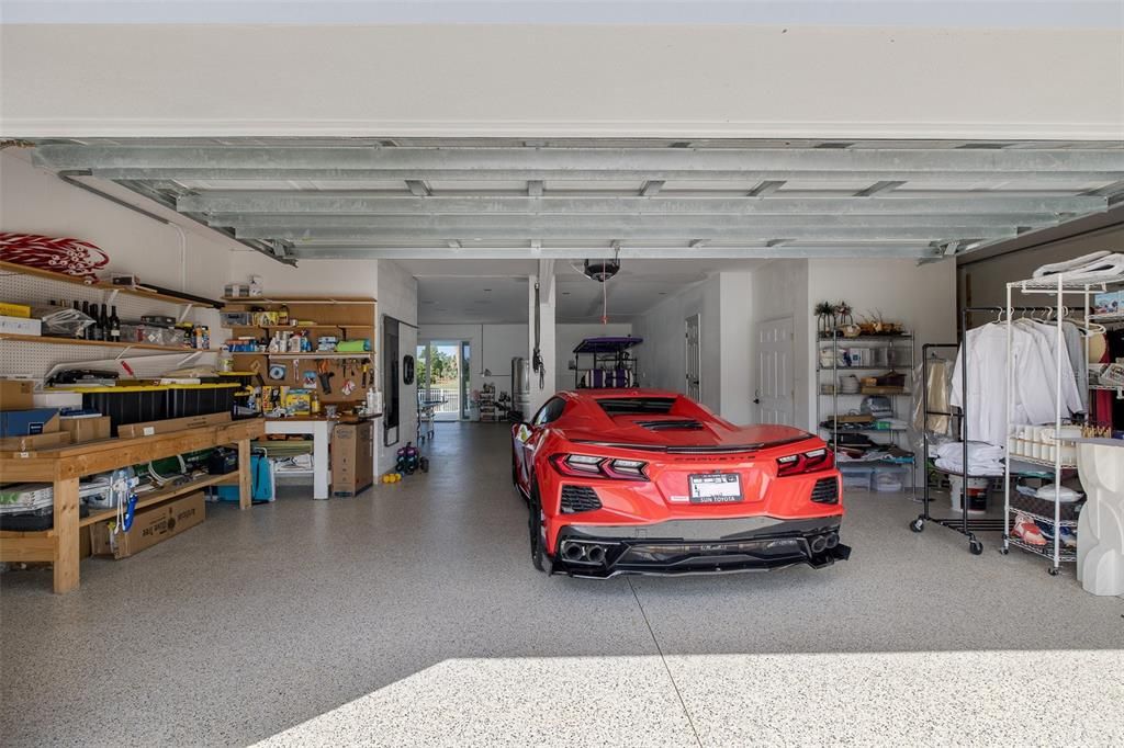 Garage, Interior