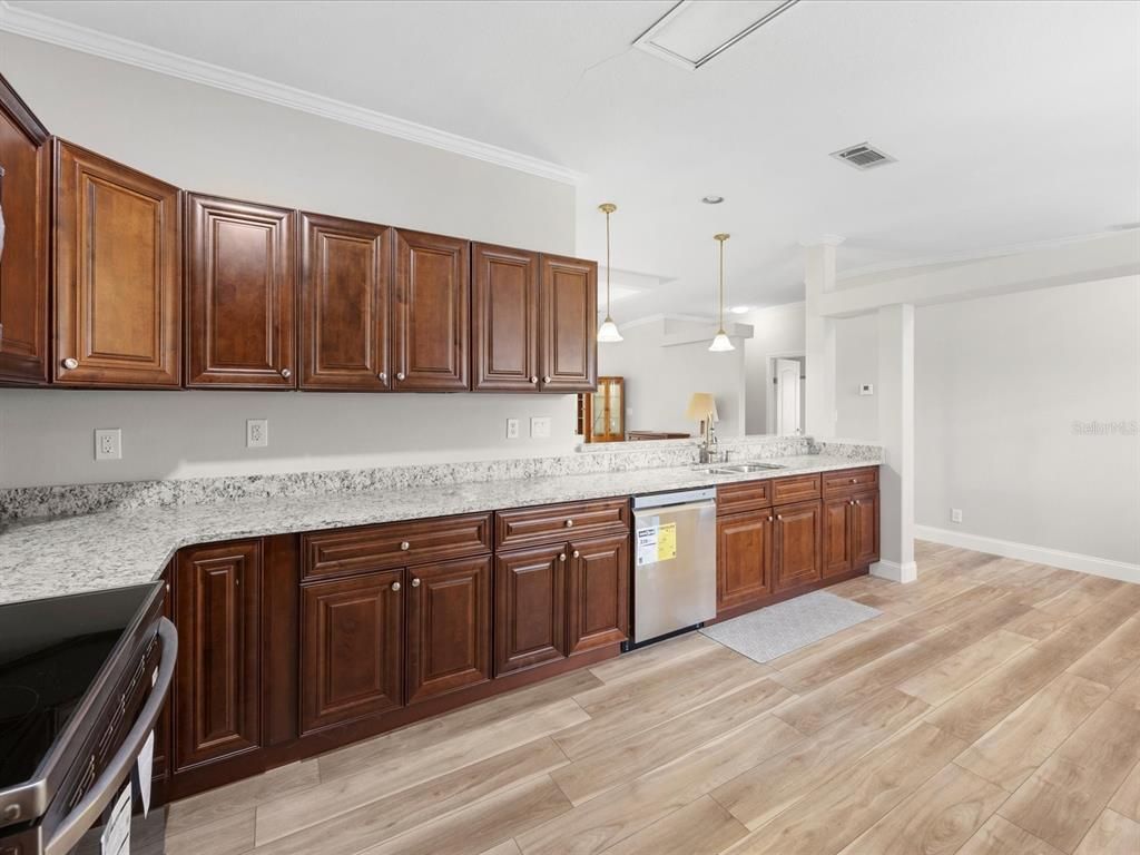 Interior, Kitchen, Pendant Lights, Wood Texture Flooring