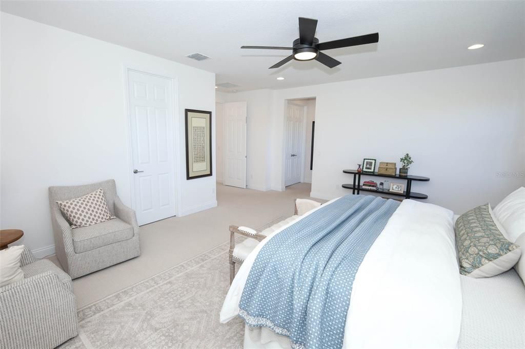 Bedroom, Interior, Recessed Lighting