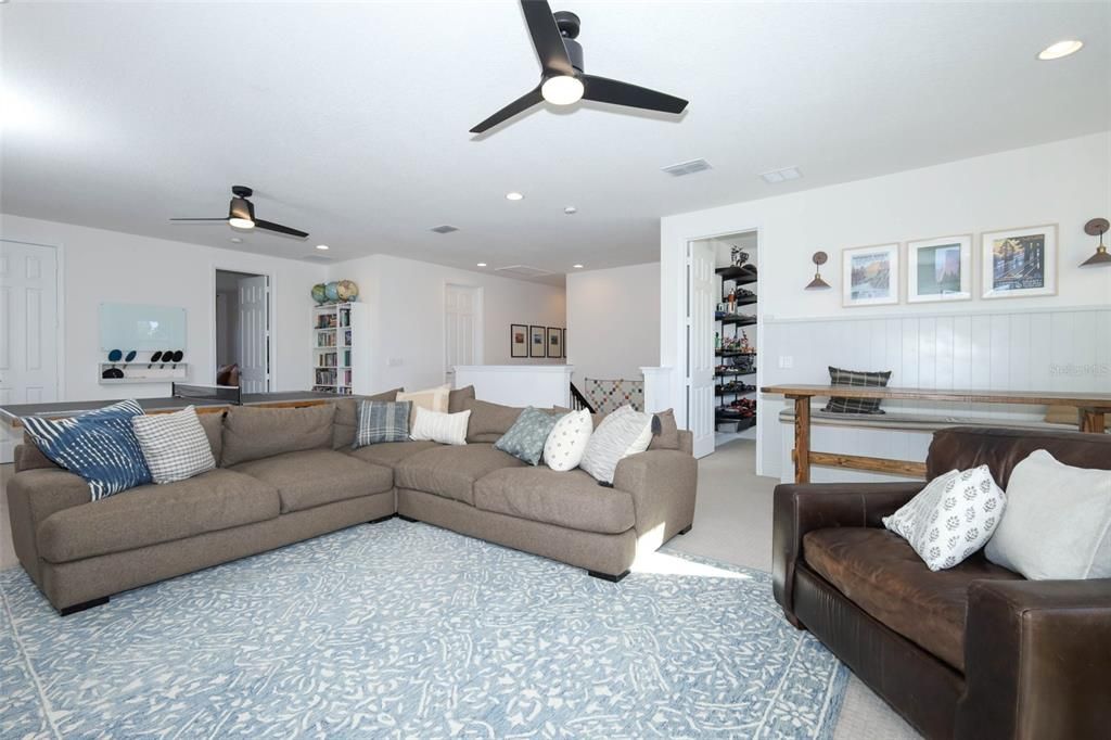 Interior, Living room, Recessed Lighting