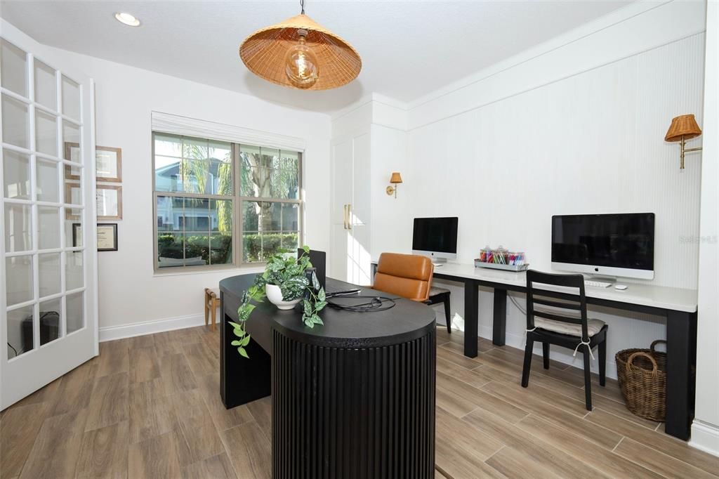 Home Office, Interior, Recessed Lighting, Wood Texture Flooring