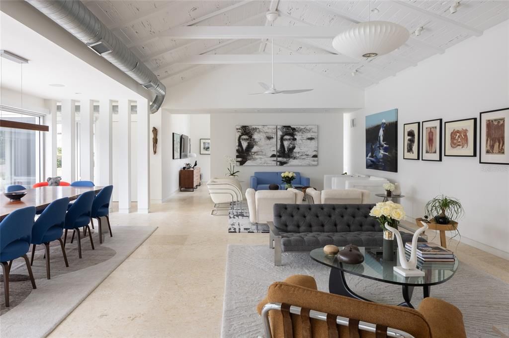 Dining room, Interior, Living room, Pendant Lights