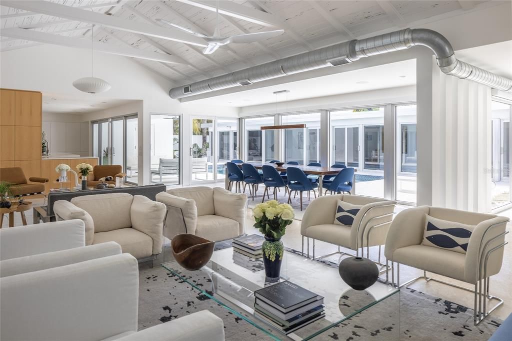 Dining room, Interior, Living room, Pendant Lights