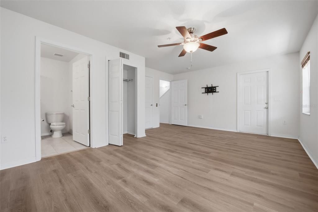 Bathroom, Empty room, Interior, Wood Texture Flooring
