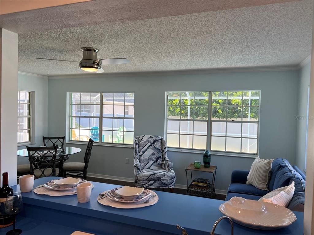 Dining room, Interior