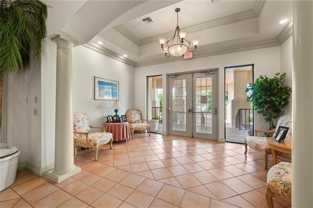 Chandelier, Interior, Recessed Lighting