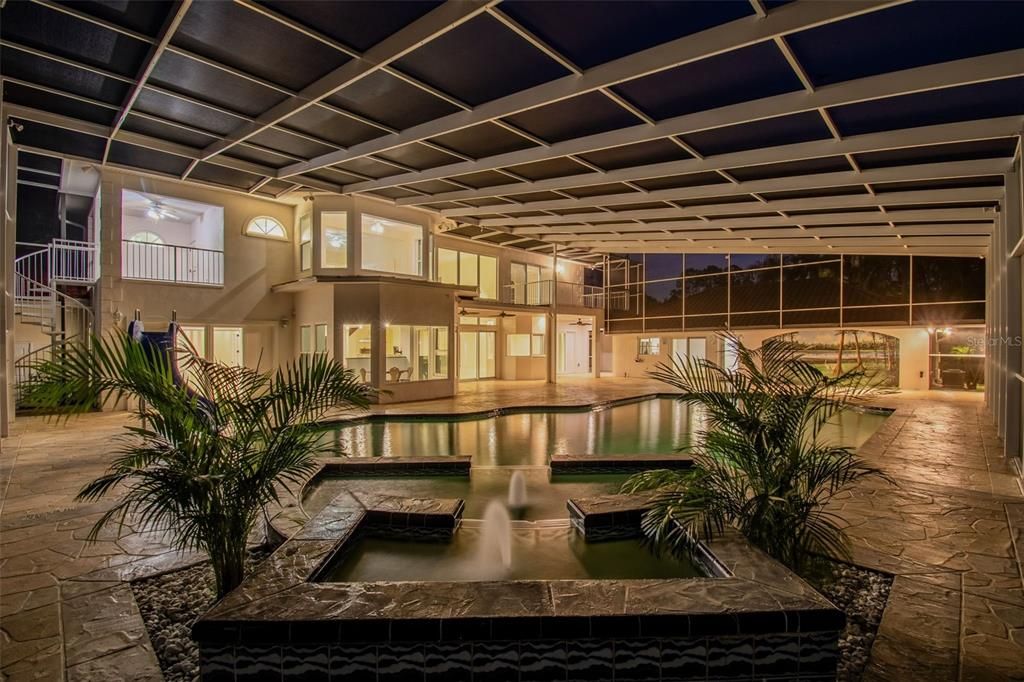 Interior, Pool, Sun Room