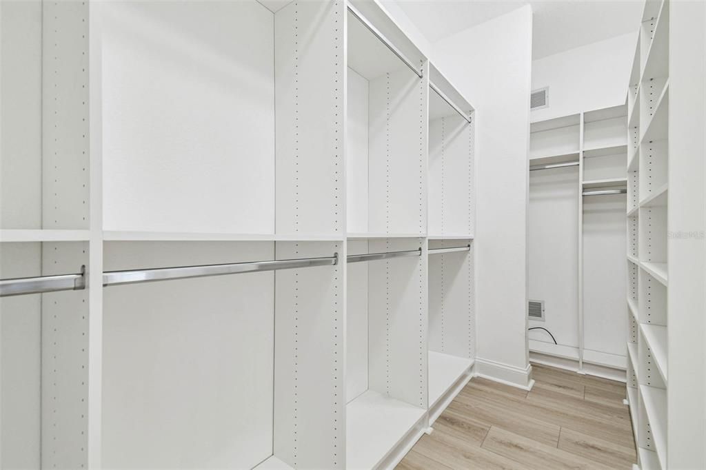 Interior, Walk-in Closets, Wood Texture Flooring