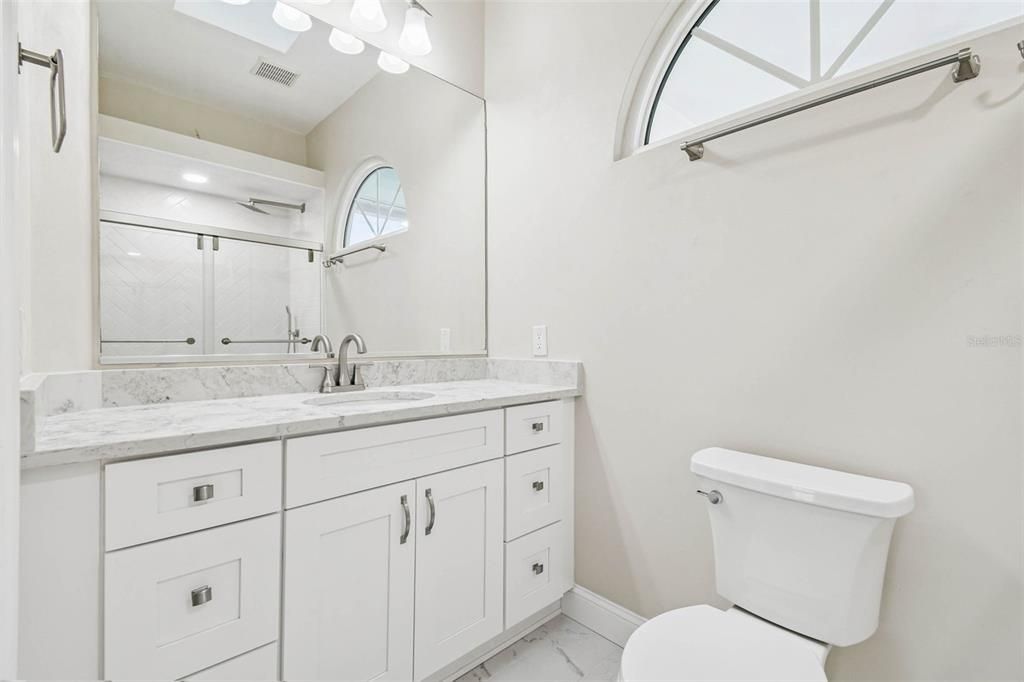Bathroom, Interior, Marble, Recessed Lighting