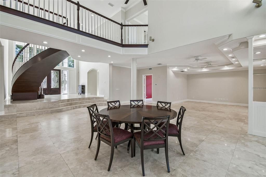 Dining room, Interior, Recessed Lighting
