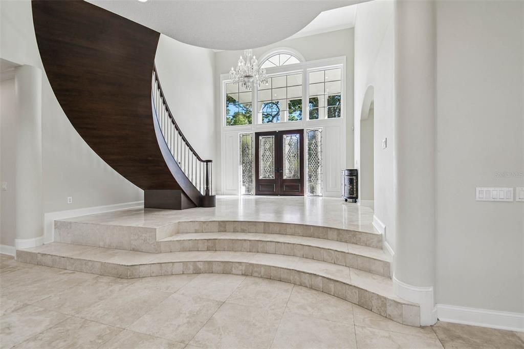 Chandelier, Interior
