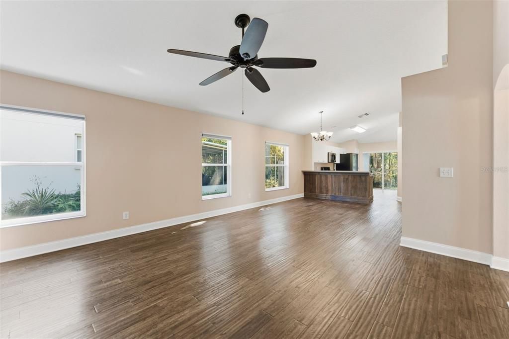 Chandelier, Empty room, Interior, Wood Texture Flooring
