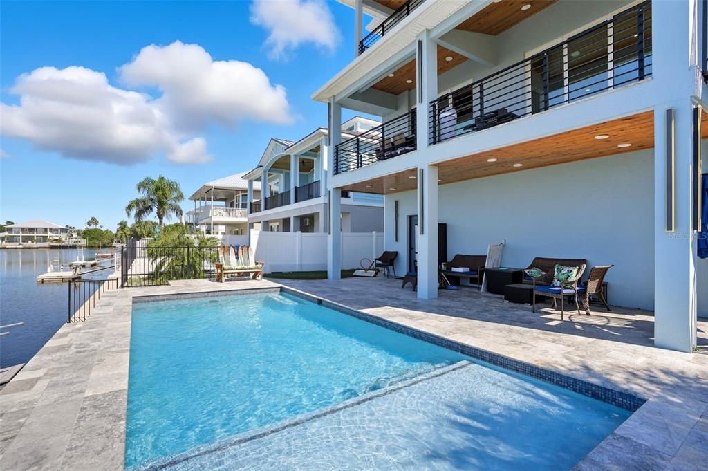 Exterior, Pool, Water