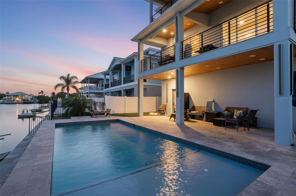 Exterior, Pool, Water