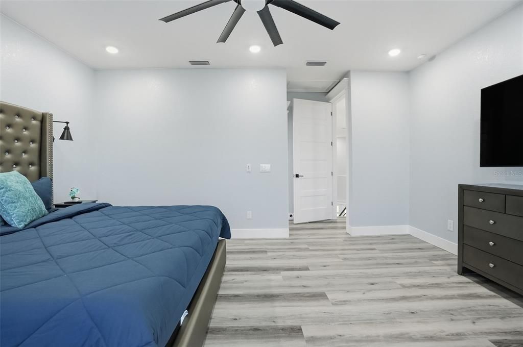 Bedroom, Interior, Recessed Lighting, Wood Texture Flooring