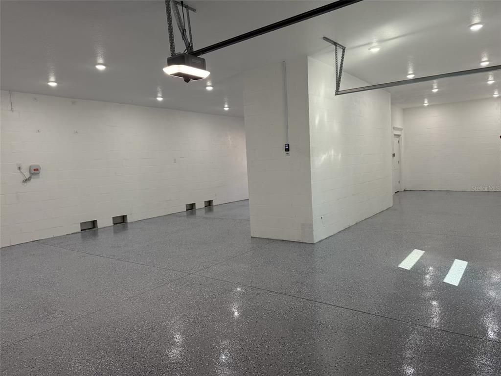 Garage, Interior, Recessed Lighting