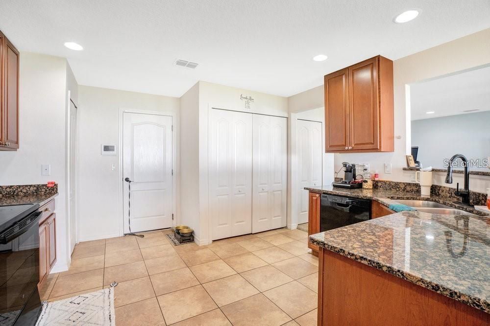 Interior, Kitchen, Recessed Lighting