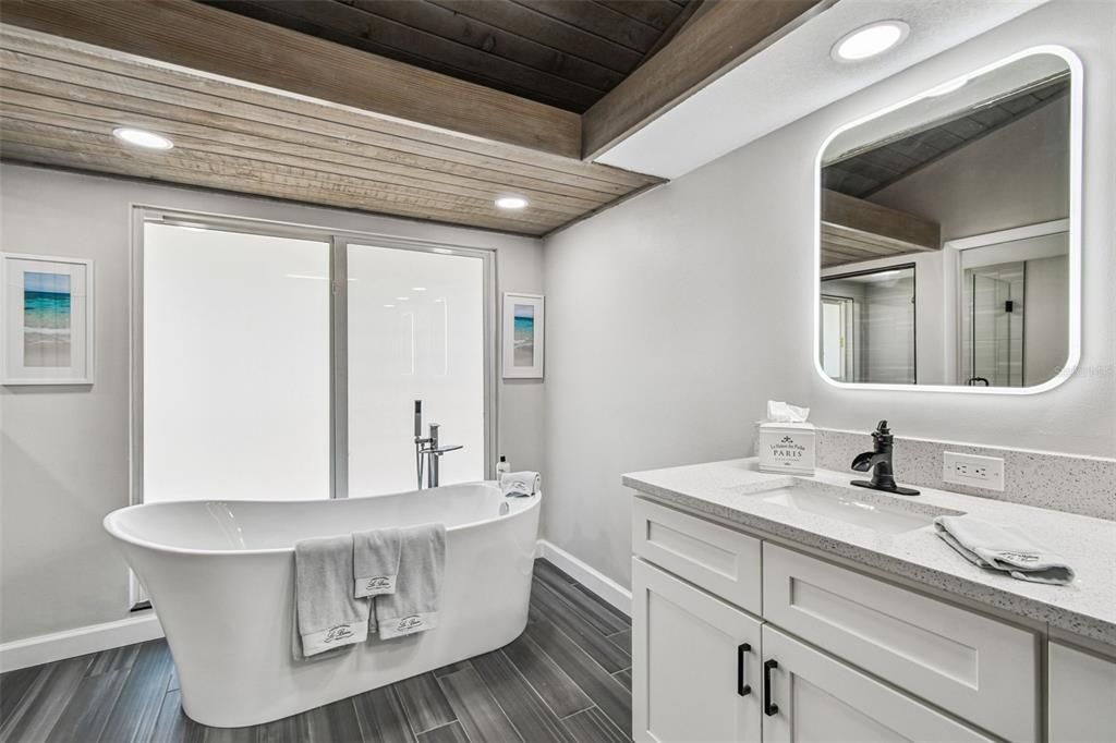 Bathroom, Dual Sink Vanities, Free Standing Baths, Interior, Recessed Lighting, Wooden Beams, Wooden Ceilings, Wood Texture Flooring