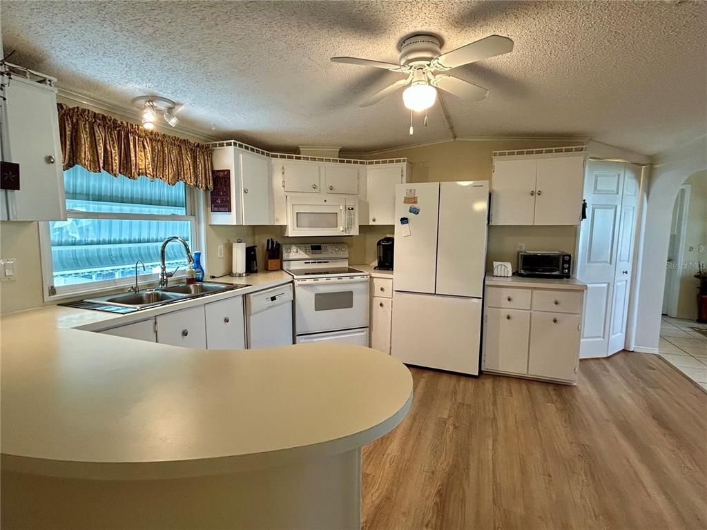 Interior, Kitchen, Wood Texture Flooring