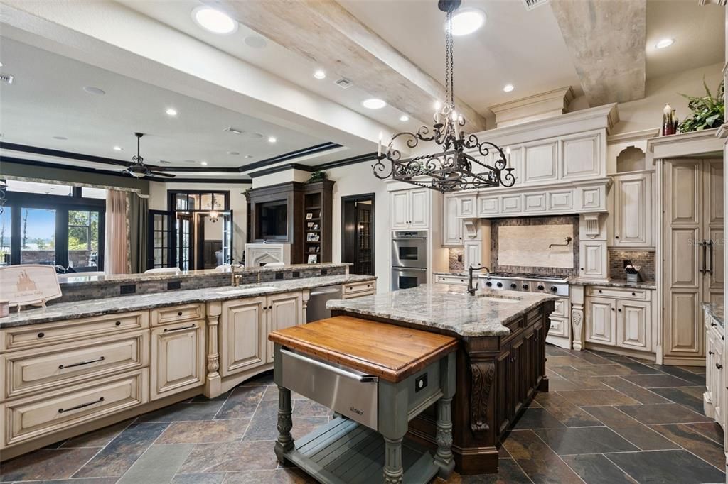 Chandelier, Interior, Kitchen, Recessed Lighting, Stainless Steel Appliances