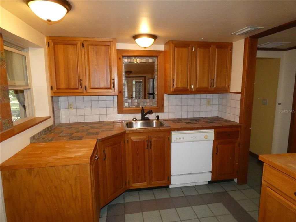 Interior, Kitchen, Tile Countertops