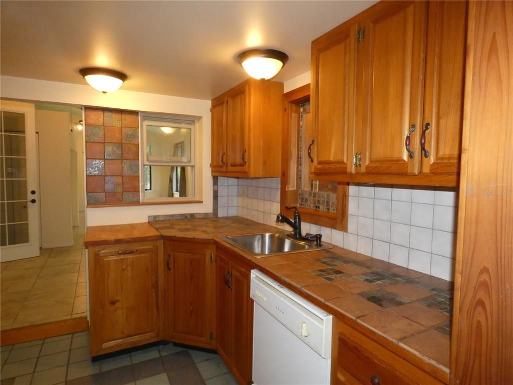 Interior, Kitchen, Tile Countertops